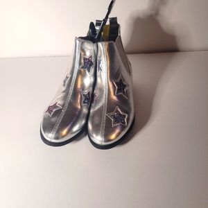 **NEW**  Size 12 Silver Star Print Ankle Cow Girl Boot